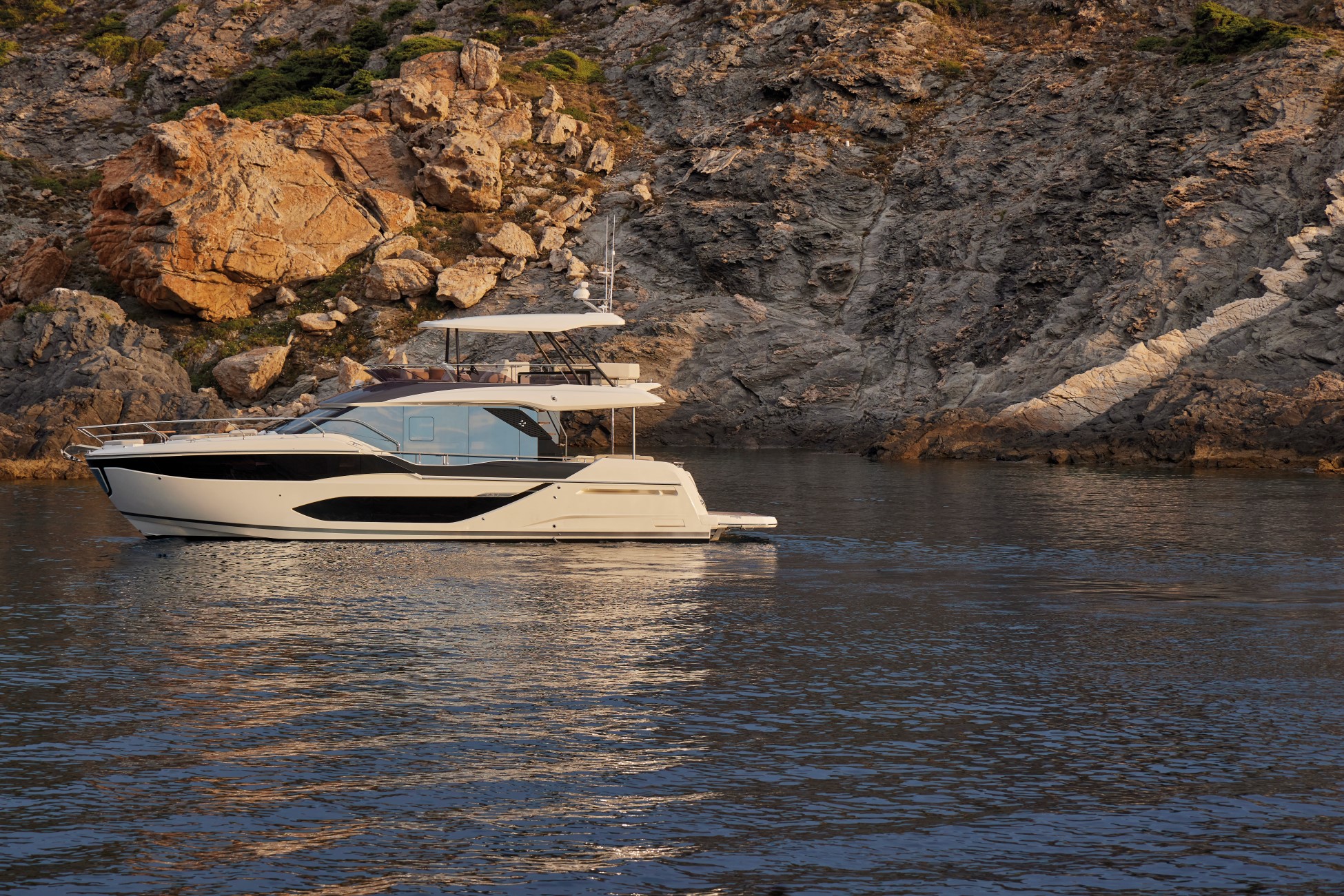 Prestige на  выставке Dusseldorf Boat Show 2025