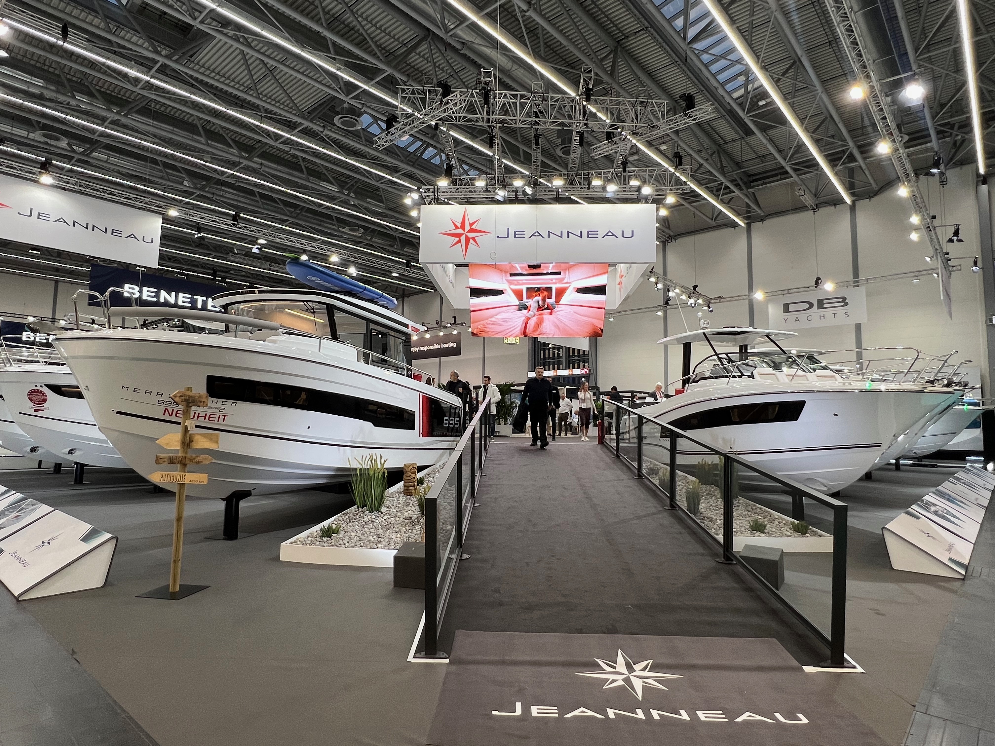 Верфь Jeanneau на Boot Düsseldorf 2026